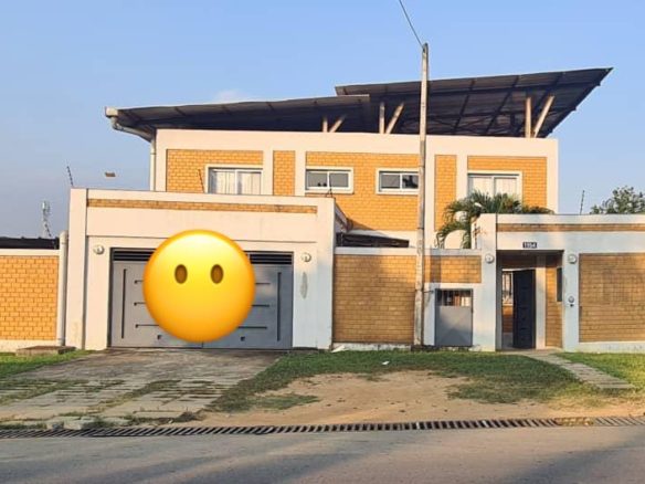 LOCATION, Riviera Bonoumin Une grande maison de 07 pièces disponible