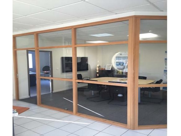 CLOISON DE BUREAU