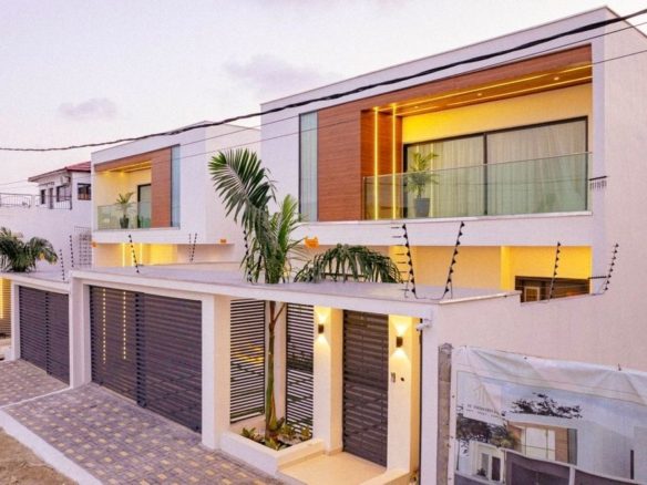 EN VENTE – Villa Duplex haut standing à Cocody Angré Nouveau CHU – ⁠04 chambres spacieuses