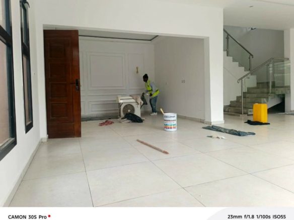 ✅*MAISON EN VENTE* ✅*BINGERVILLE PALAIS* ✅*CITÉ BACID* Pour cause de départ.