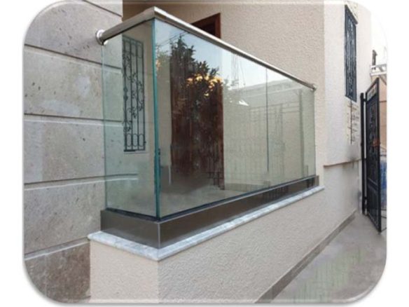 GARDE_CORPS EN VERRE