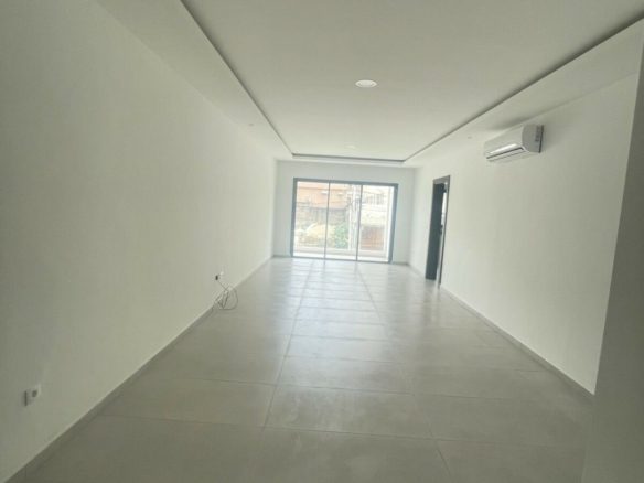 En location nouvel appartement riviera palmeraie Appartement de 03 pièce bon standing