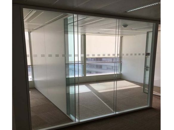 CLOISON DE BUREAU