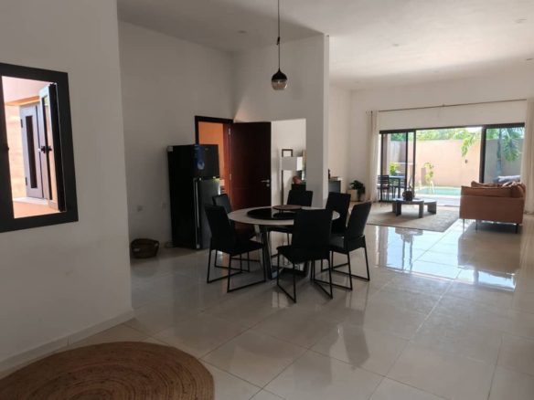 *Villa de Luxe Clés en Main à Vendre à Assinie KM 19* Nous vous proposons