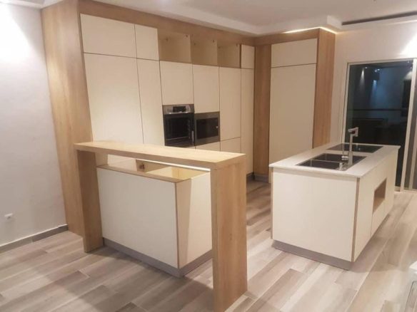 Nous mettons en location cette villa duplex à Cocody Rivièra 4 synacaci 2 !!!! Loyer: