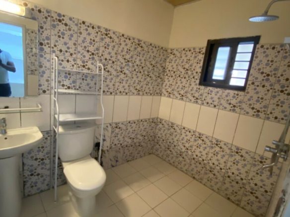 Duplex 5 pièces autonomes avec un garage de 3 voitures 🚗🚗🚗 balcon dans la chambre