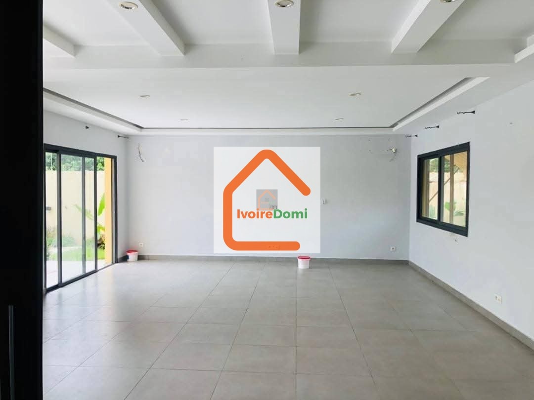 Duplex haut standing à louer sur grand bassam Grand Bassam mockey ville citydia DUPLEX 5