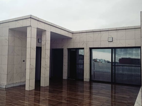 LOCATION BUREAU OU HABITATION 𝐕𝐈𝐋𝐋𝐀 𝐃𝐔𝐏𝐋𝐄𝐗 𝐃𝐄 𝟎7 𝐏𝐈È𝐂𝐄𝐒