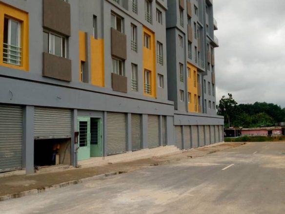 Location à Bingerville d’une 4 pièces dans la cité Addoha ( en allant dans le village