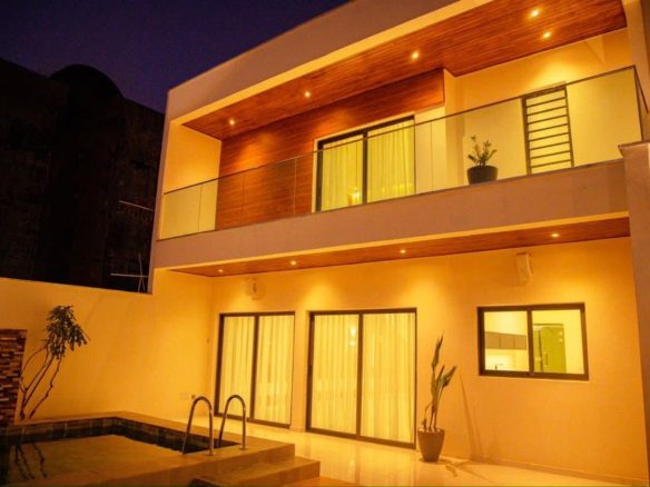 EN VENTE – Villa Duplex haut standing à Cocody Angré Nouveau CHU – ⁠04 chambres spacieuses