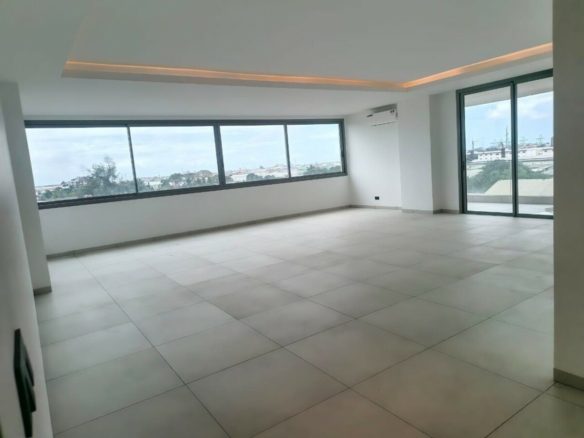 EN LOCATION UN APPARTEMENT 5 PIÈCES HAUT STANDING 📍Abidjan Zone 4 A Proximité de cap Sud