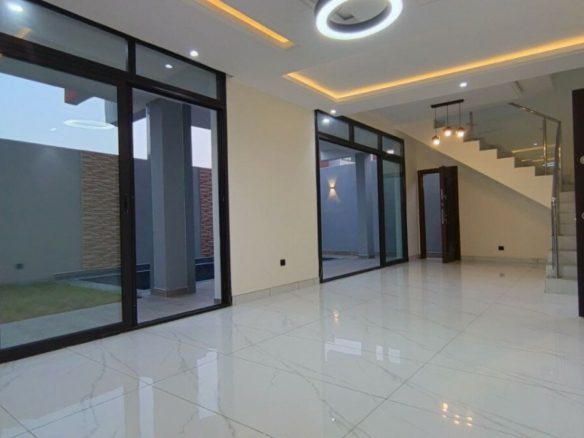 BONSOIR FAMILLE. VENTE EXCLUSIVE A LA RIVIERA 4 N’BADON ❗❗ 2 magnifiques villas Triplex