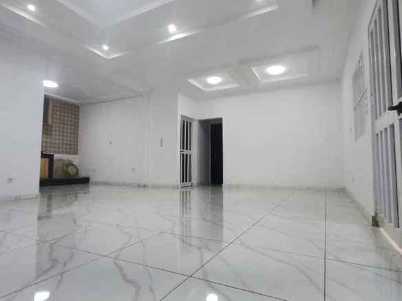 🏡 À LOUER – Spacieuse Villa Appartement de 4 pièces à Angré Nouveau CHU ! 🌿