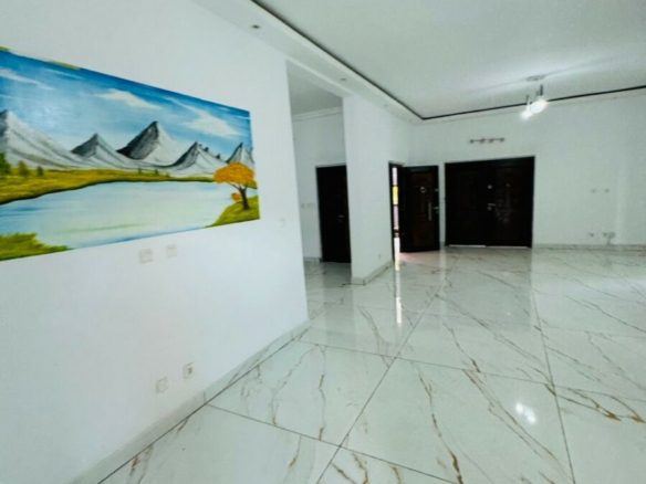 *EN LOCATION* *Riviera Abatta Akouedo, à proximité de la base CIE