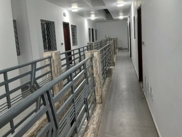 Appartement de 2p a angré nouveau chu derriere la pharmacie val d’Oise