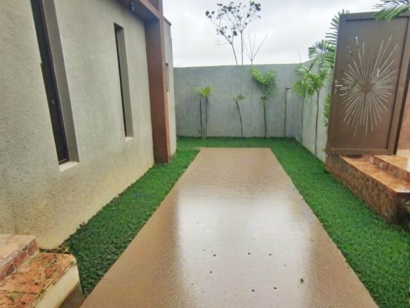 En vente Villa basse située a bingerville en face du nouveau palais de justice