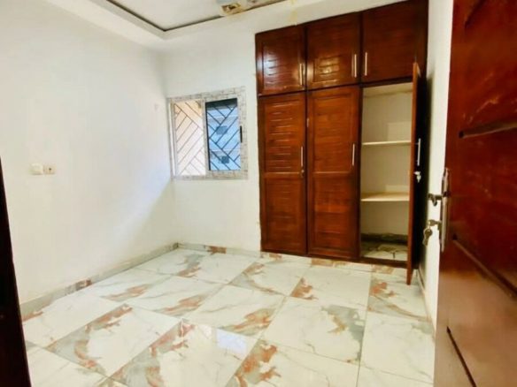 Appartement de 2p a angré nouveau chu derriere la pharmacie val d’Oise