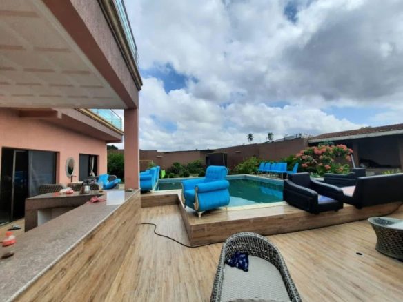 UN DUPLEX DE TYPE F7 EN VENTE A ABIDJAN A PORT-BOUET