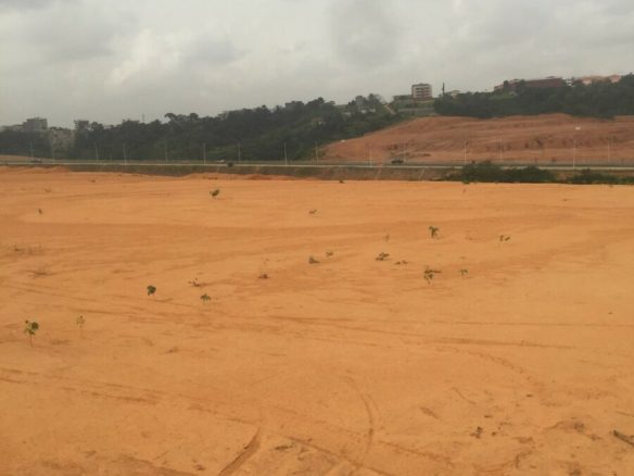 Terrain en vente à ANGRE