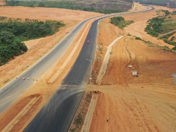 Terrain en vente à ANGRE