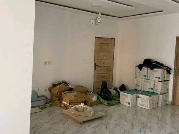 *COCODY ANGRÉ 10 EM TRANCHE* ENCORE UNE VILLA DISPONIBLE.