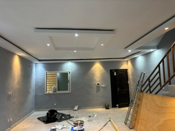 Disponible à angré nouveau chu Nouvelle construction Un duplex de 5p 4 chambres