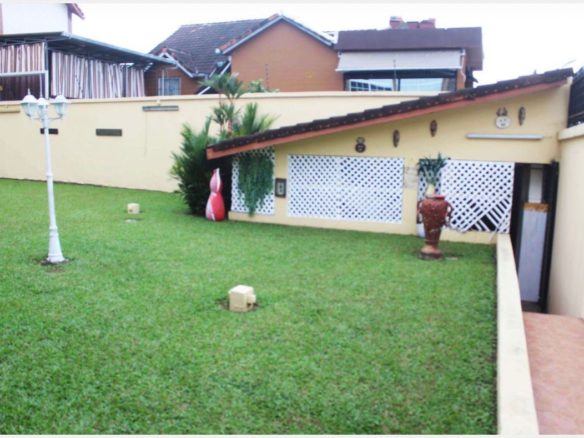 🏡 À VENDRE – Villa Haut Standing Riviera 4 (Cité Verdoyante) Une magnifique villa