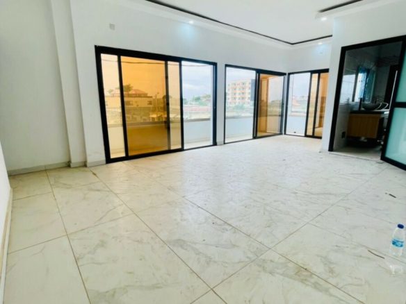 💠 Cocody Angre nouveau chu, Djorogobité 💠 ✅ Usage: Bureau ou Habitation 🌺