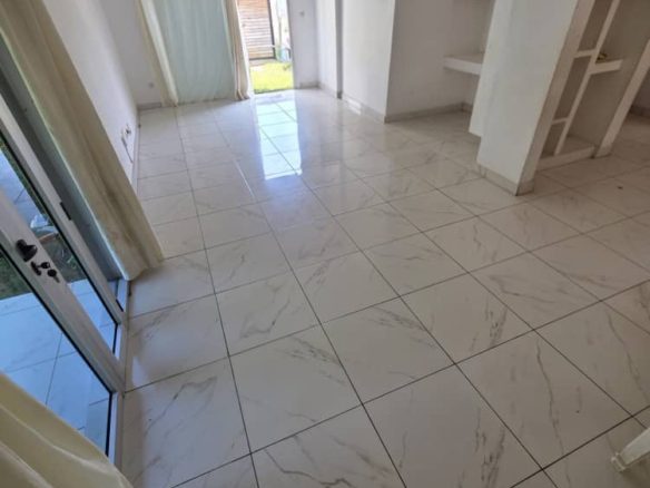 Duplex *6 pièces*( 4 chambres 2 salon 1 salle à manger) à louer à grand bassam