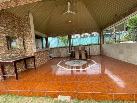 *EN VENTE COCODY RIVIERA GOLF1*🇨🇮🏘 *COCODY RIVIERA GOLF I* *UNE SUPERBE VILLA DE 22 PI