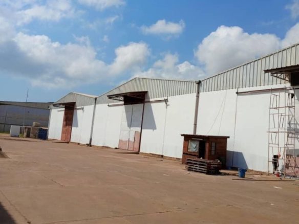 À VENDRE – Usine de transformation de cacao et café | San Pedro Opportunité industrielle