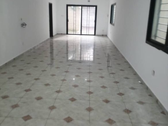 VENTE A FEKESSE ORIBAT 2 VERS COSIM UNE VILLA DUPLEX DE 7-PIECES BALCON