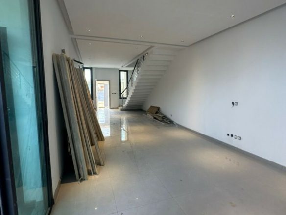 CHAP CHAP SA NÉ DUR PAR OO’OH MISE EN VENTE A COCODY ANGRÉ CHU A DJOROBITE 1📍 2 VILLAS