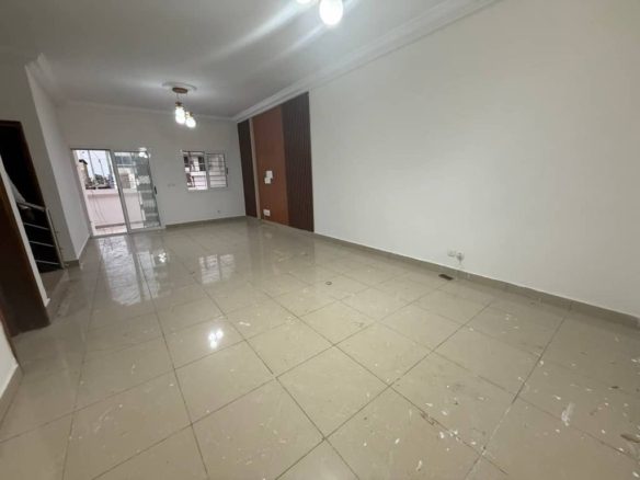 #LOCATION MAGNIFIQUE VILLA DUPLEX DE 6 PIÈCES COUR AVANT ET COUR DISPONIBLE À FAYA
