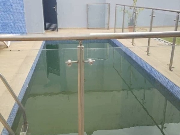 Location villa duplex 6 pièces avec piscine – 2 plateaux