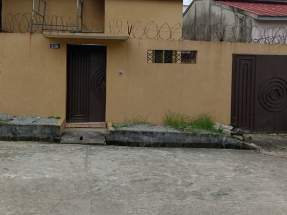 Location villas 4 pièces à Cocody Riviera Faya