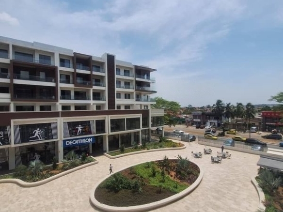 Location appartement 4 pièces à Cocody-2 Plateaux boulevard latrille