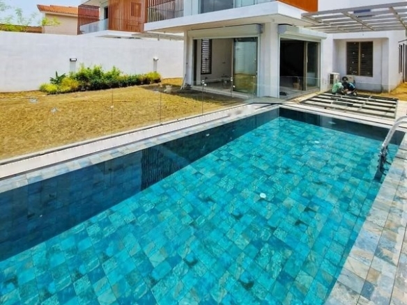 Location villa duplex 5 pièces + piscine à Cocody-2 plateaux vallon