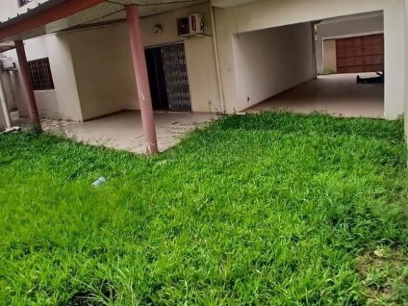 Location villa duplex standing à Cocody-angré chu