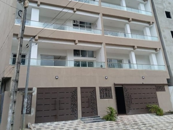 Vente 2 immeubles à Abidjan