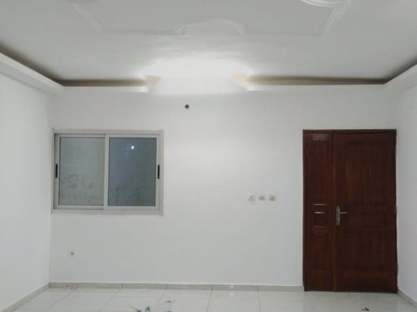 APPARTEMENT 4 PIÈCES À COCODY-ANGRÉ BESSIKOI