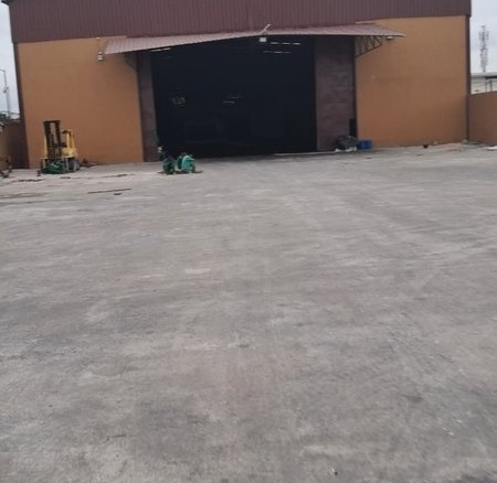 Vente entrépôt 17000 m² + pont bascule -Zone portuaire