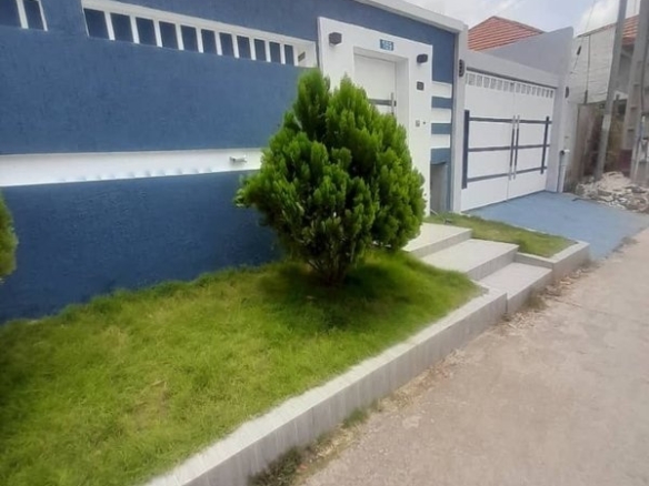 Location villa duplex 5pièces -Cocody-angré