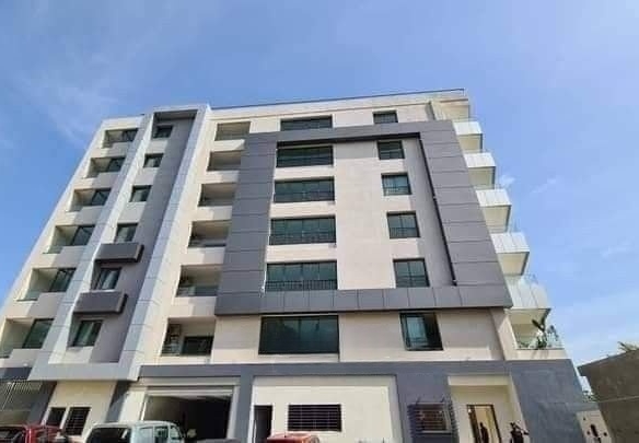 Location appartement 5 pièces haut standing à Cocody-danga