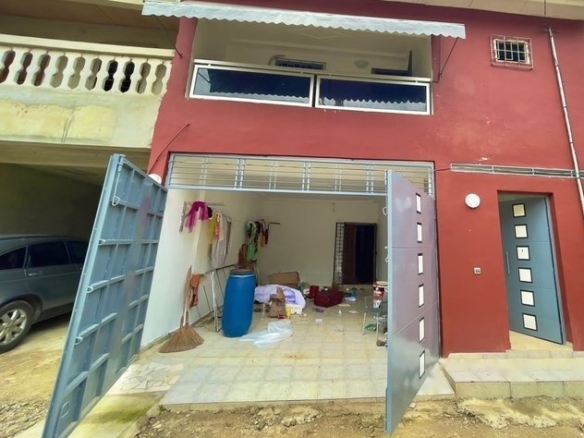 Location villa duplex 4 pièces à Cocody-angré