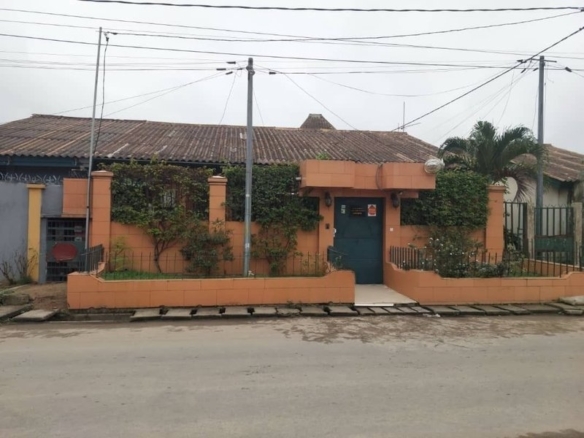 Vente villa 6 pièces à Cocody-angré 8ème tranche