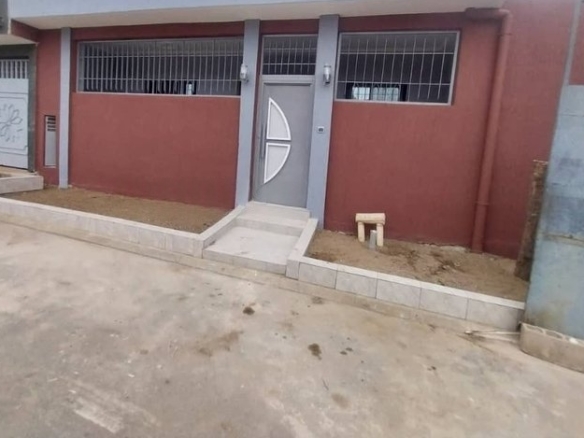 Location villa 4 pièces à Cocody-angré