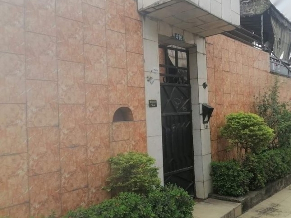 Vente villa duplex à l’angle de rues à Cocody-angré