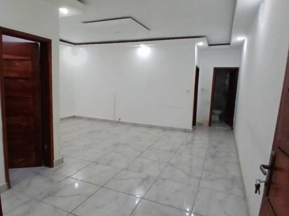 Location appartement 2 pièces à Cocody-Angré