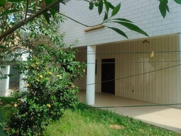 Vente villa duplex 8pièces -Cocody-Riviera faya